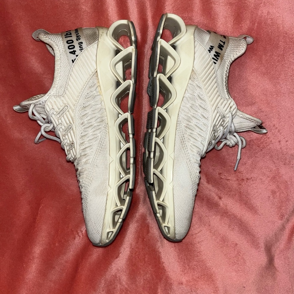 White Athletic Shoes with Textured Upper and Segmented Soles